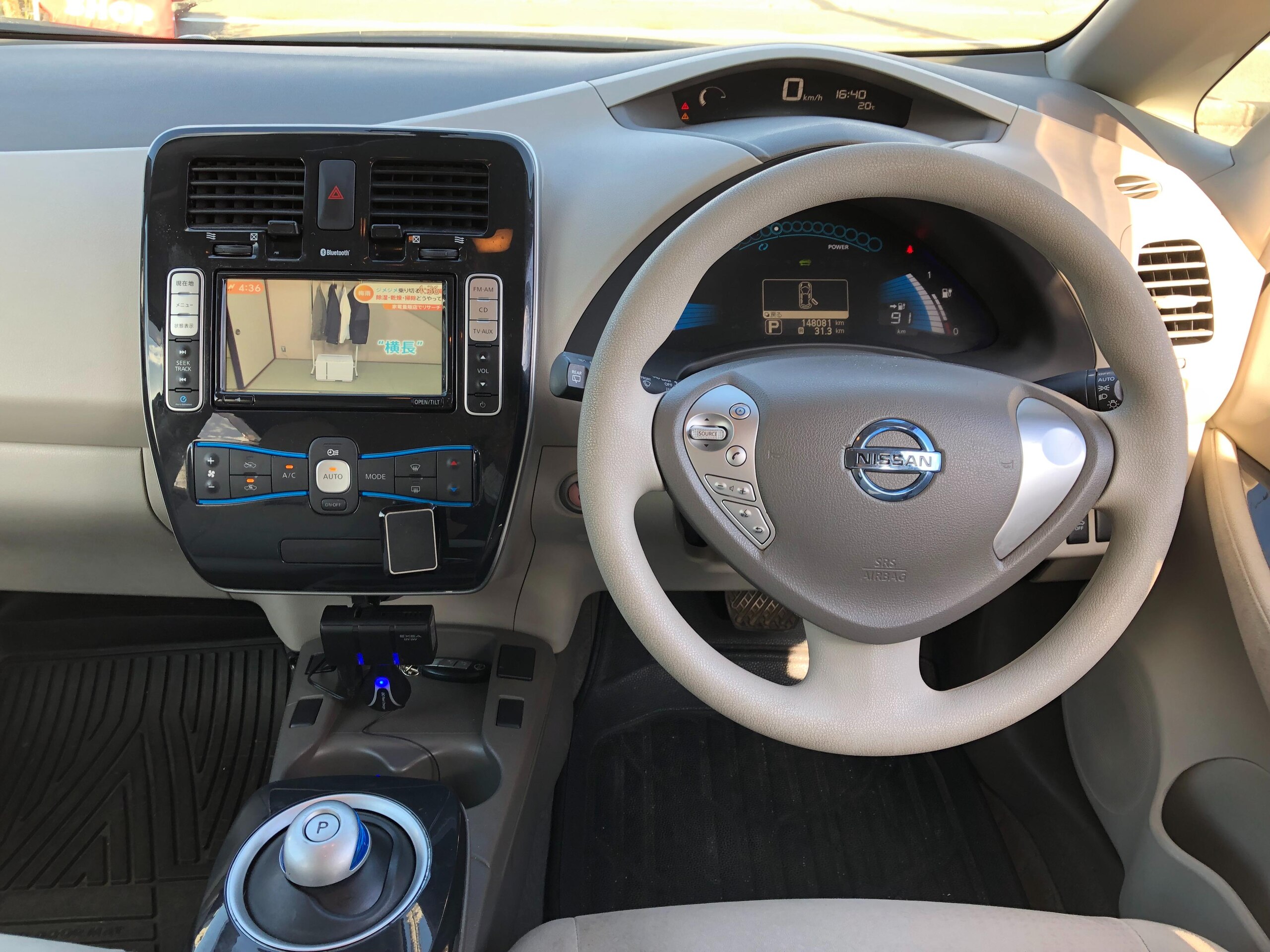 2011 Nissan Leaf X